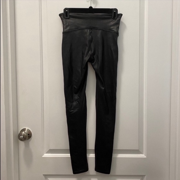 Spanx Faux Leather Leggings - Picture 7 of 7
